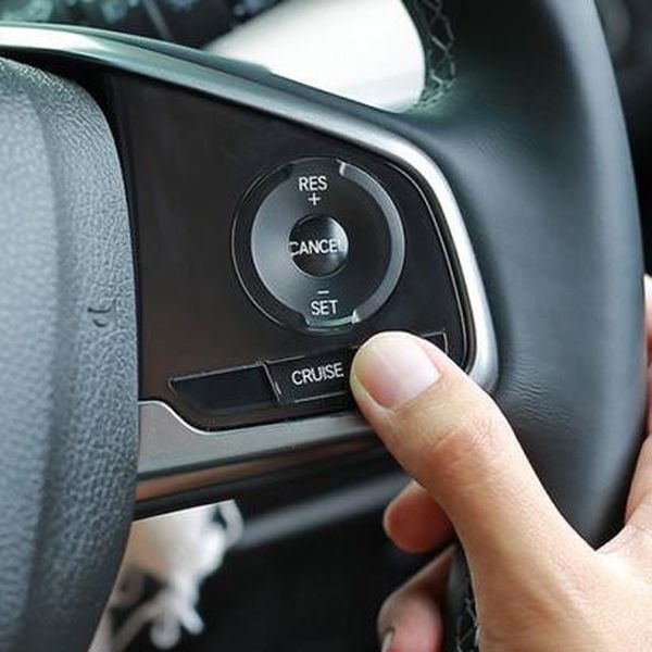 Interfaces mandos Volante